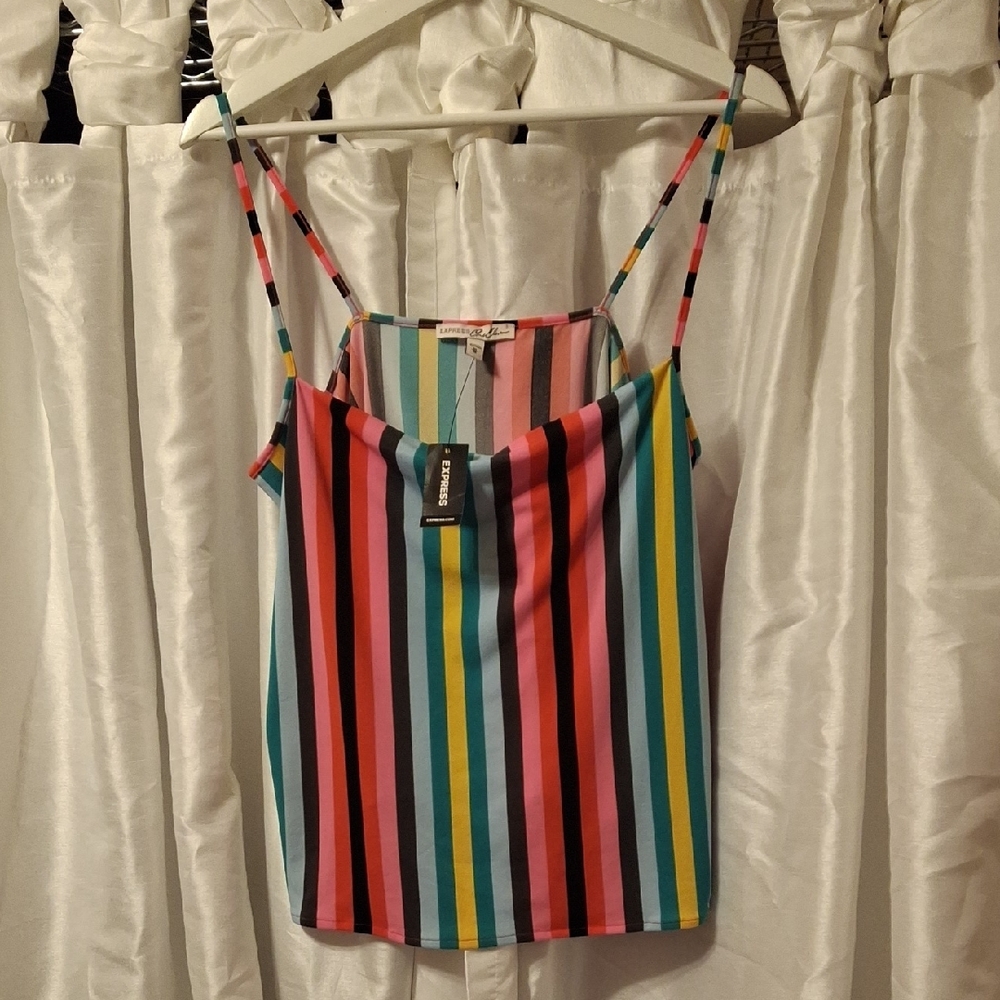 Express Multicolor Striped Camisole M 🩷🩷🩷🩷